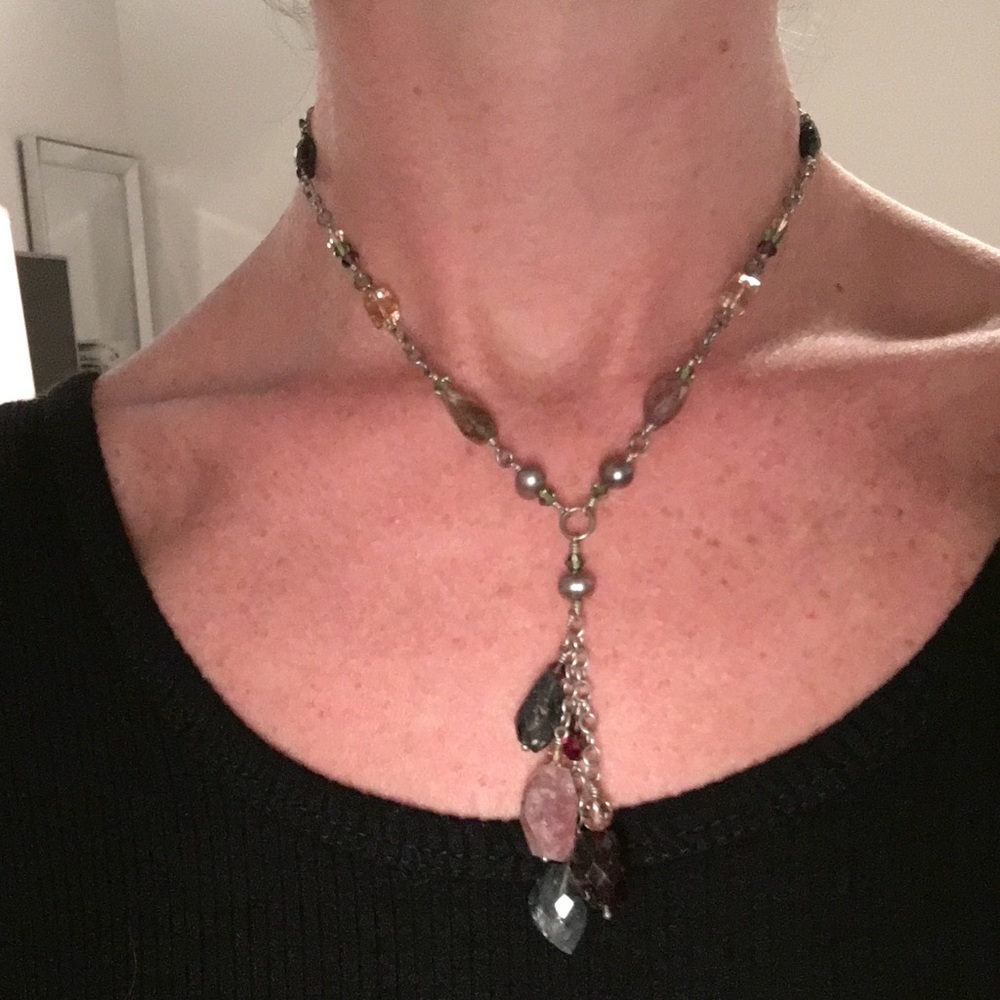 ADAYA necklace with gemstones
